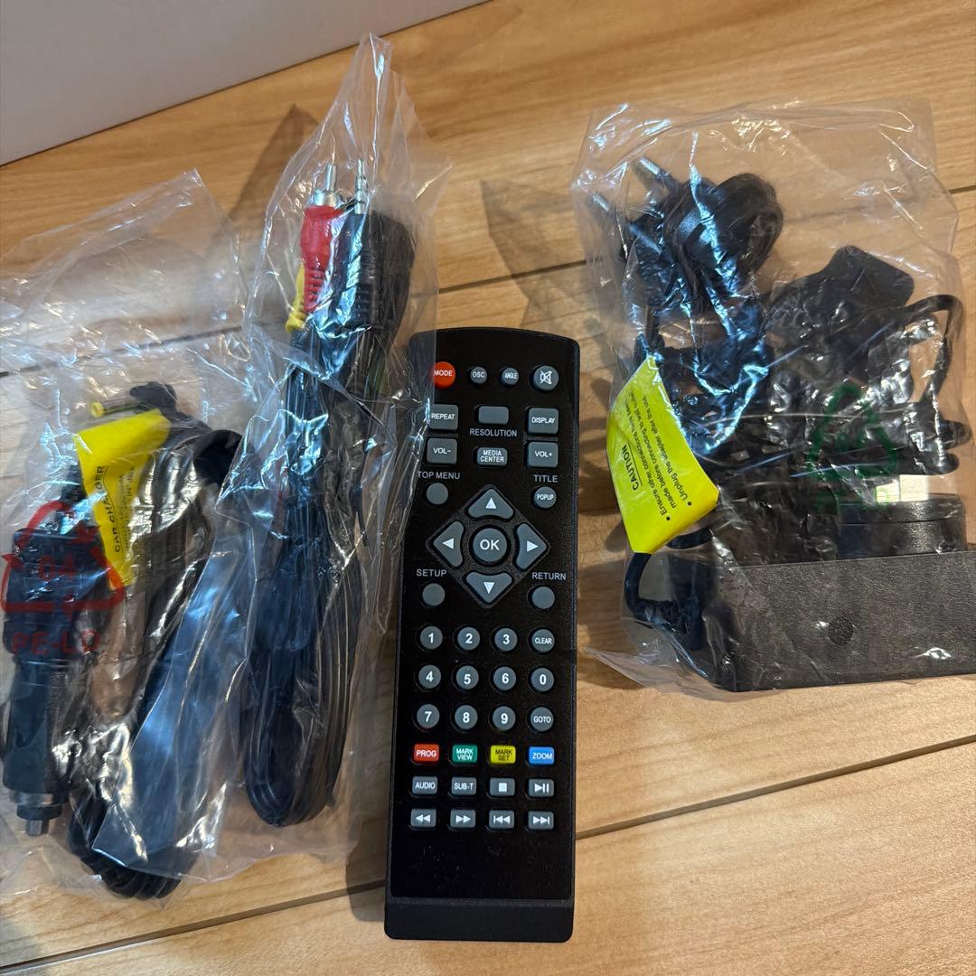 FANGOR 10.1インチ ポータブルブルーレイプレーヤー