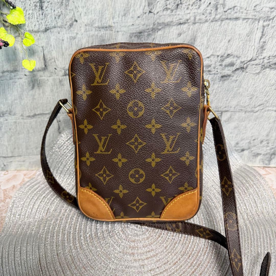 極美品★ルイヴィトン モノグラム ダヌーヴ ショルダーバッグ★正規品