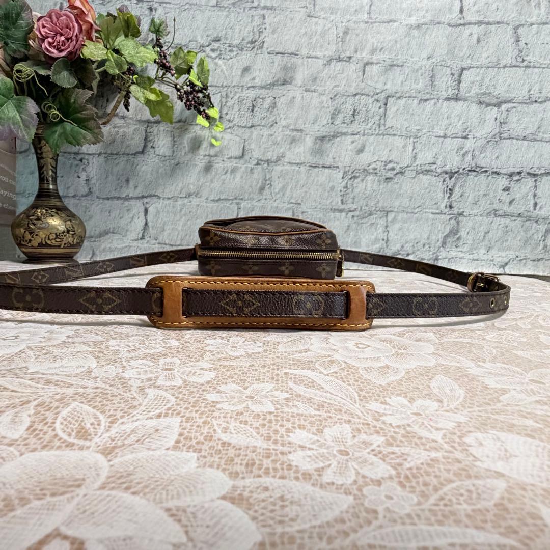 極美品★ルイヴィトン モノグラム ダヌーヴ ショルダーバッグ★正規品