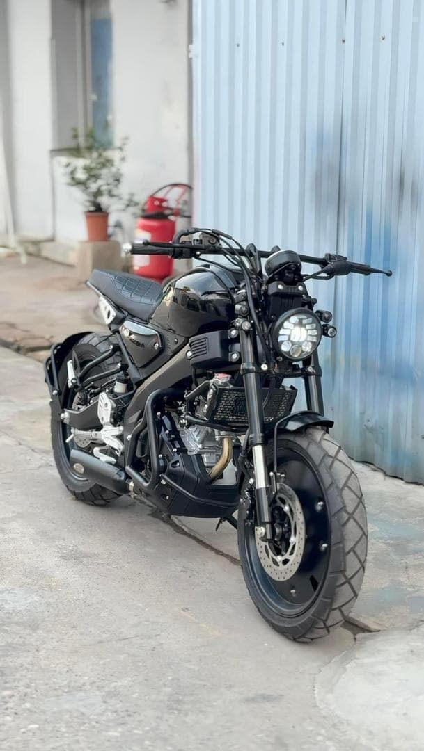 年末年始セール　XSR155/XSR125 　フルエキゾースト　マフラー