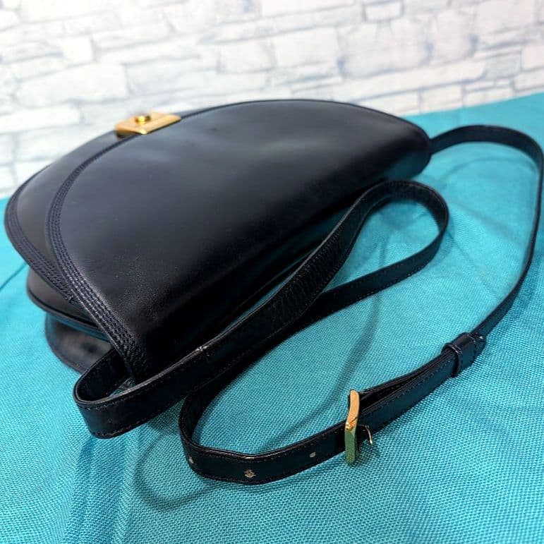 ♥まこ♥美品♥ ロエベ ショルダー アナグラム レザー OLD LOEWE