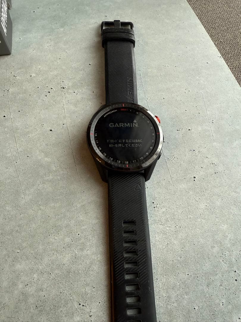 Garmin Approach S62 GPSナビ付きゴルフウォッチ／ガーミン