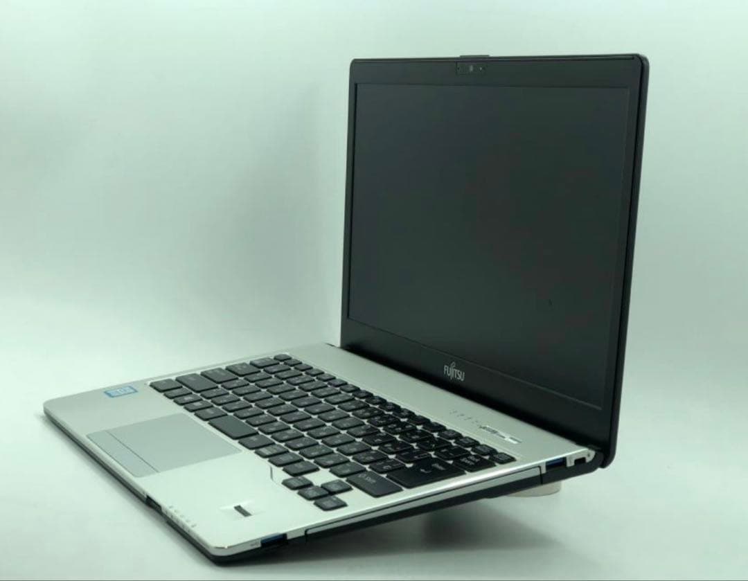 ノートパソコン windows11 ssd256 Corei5 office24