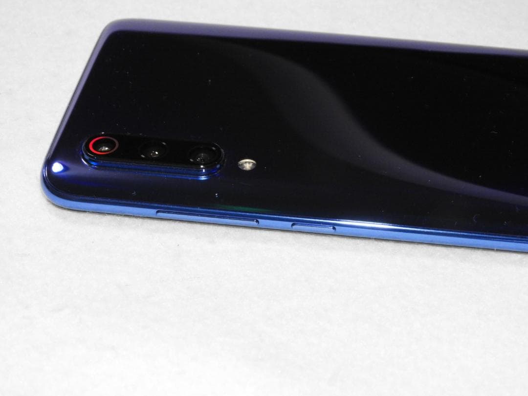 Xiaomi Mi 9 64GB SIMフリー M1902F1G