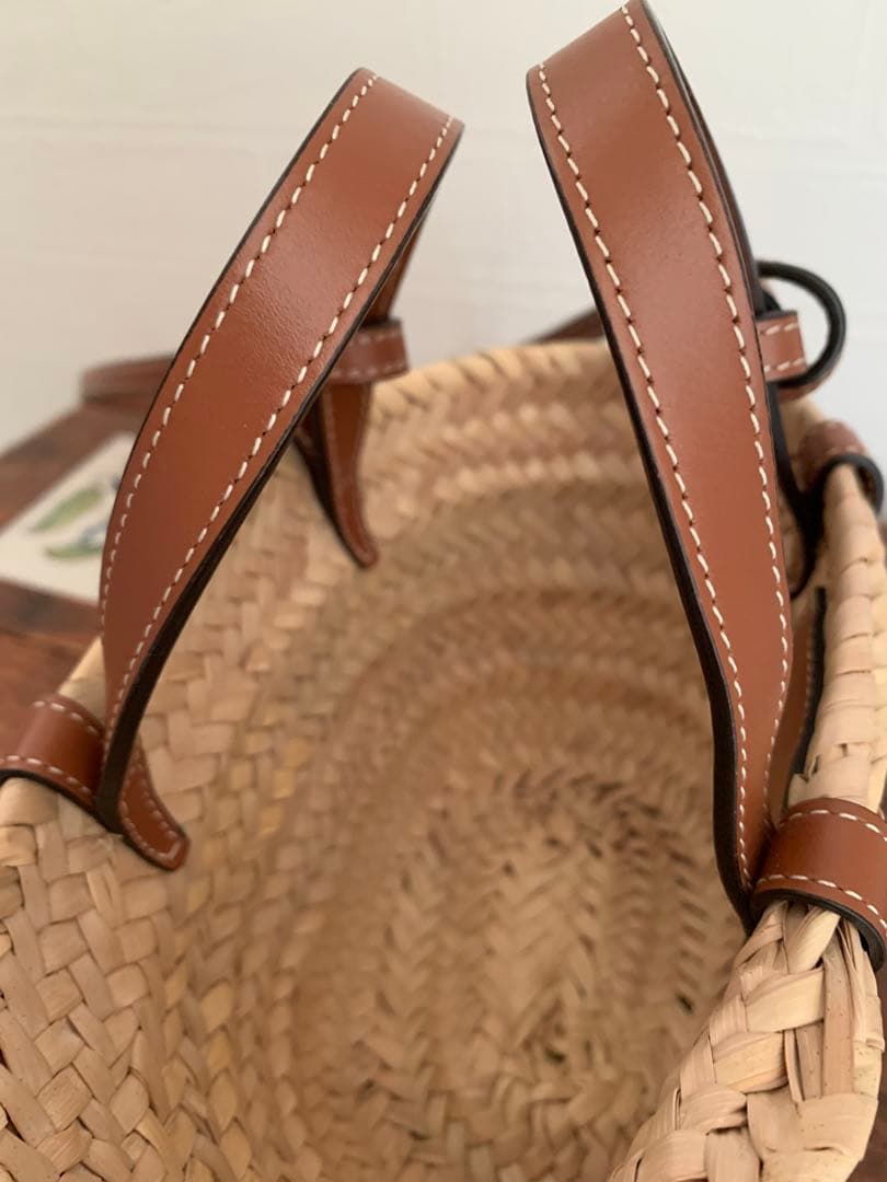 CELINE ミニ トリオンフ パニエ タン　バッグ　オンライン販売無し　レア