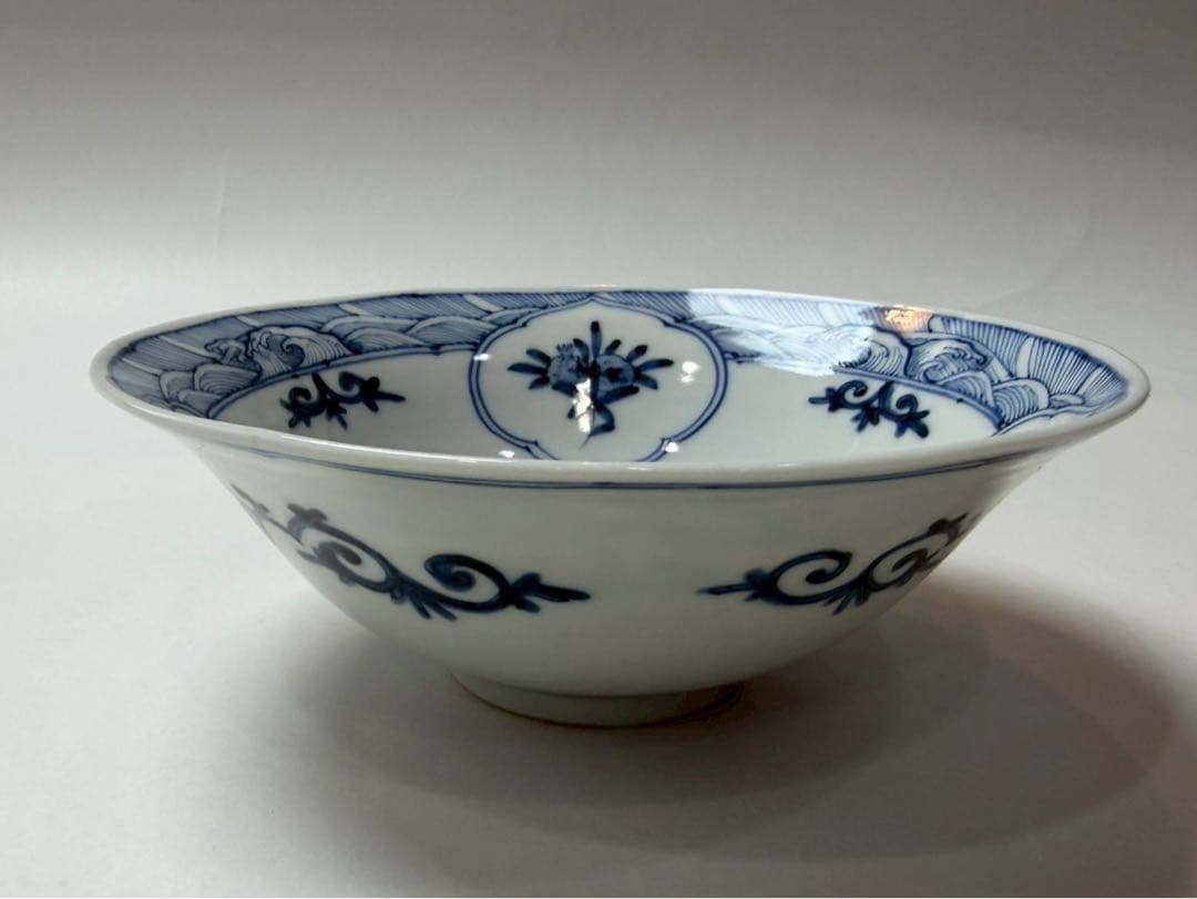 九谷　山本長左作　青華花鳥瑞果文　鉢