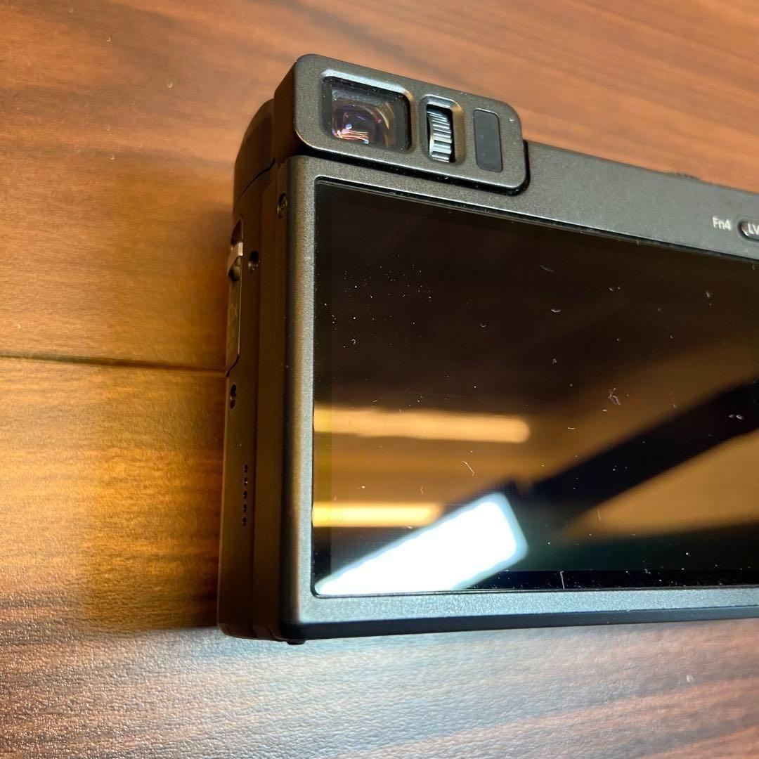 Panasonic LUMIX DC-TZ90 デジカメ ほぼ新品 3359
