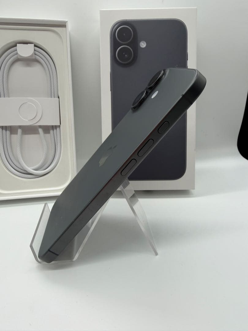 【極美品】iPhone17 256GB バッテリー100% 付属品完備！