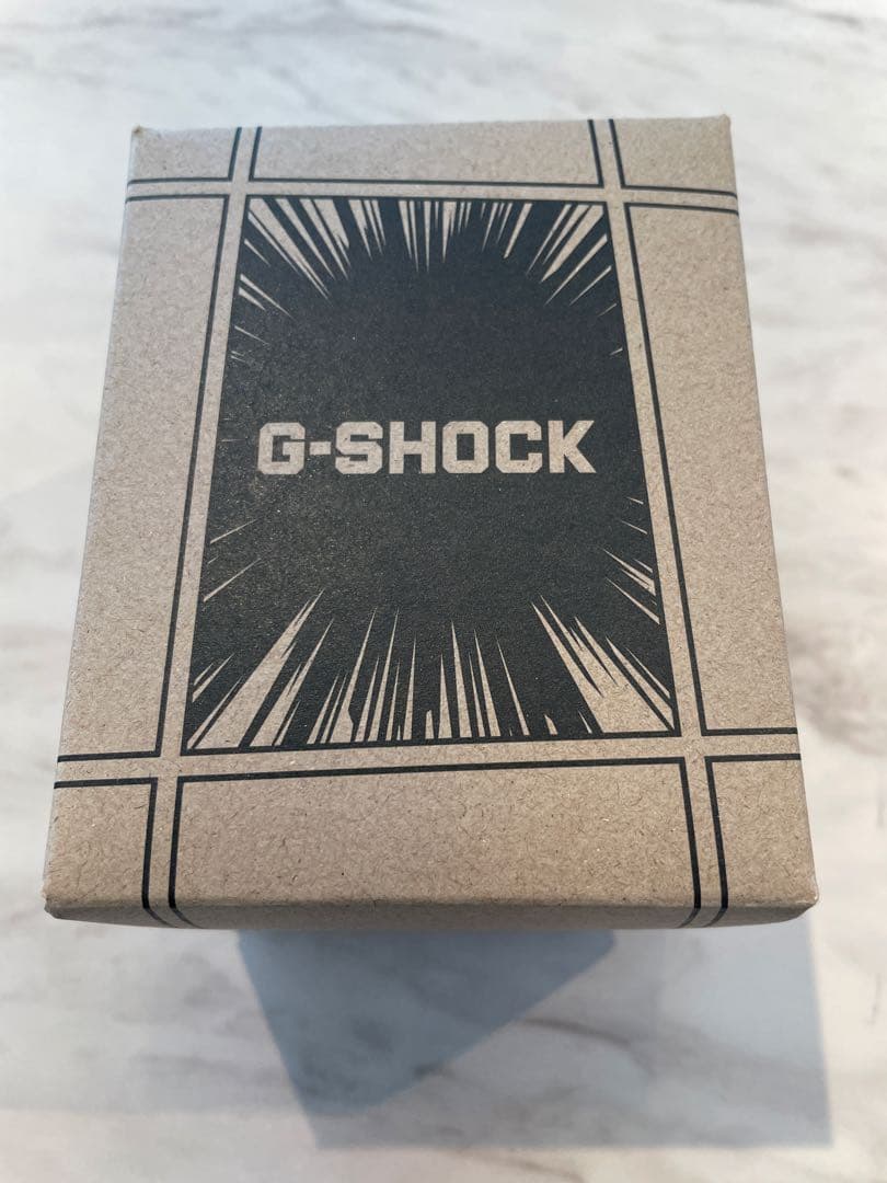 メ*ん様 G-SHOCK マンガ　ホワイト