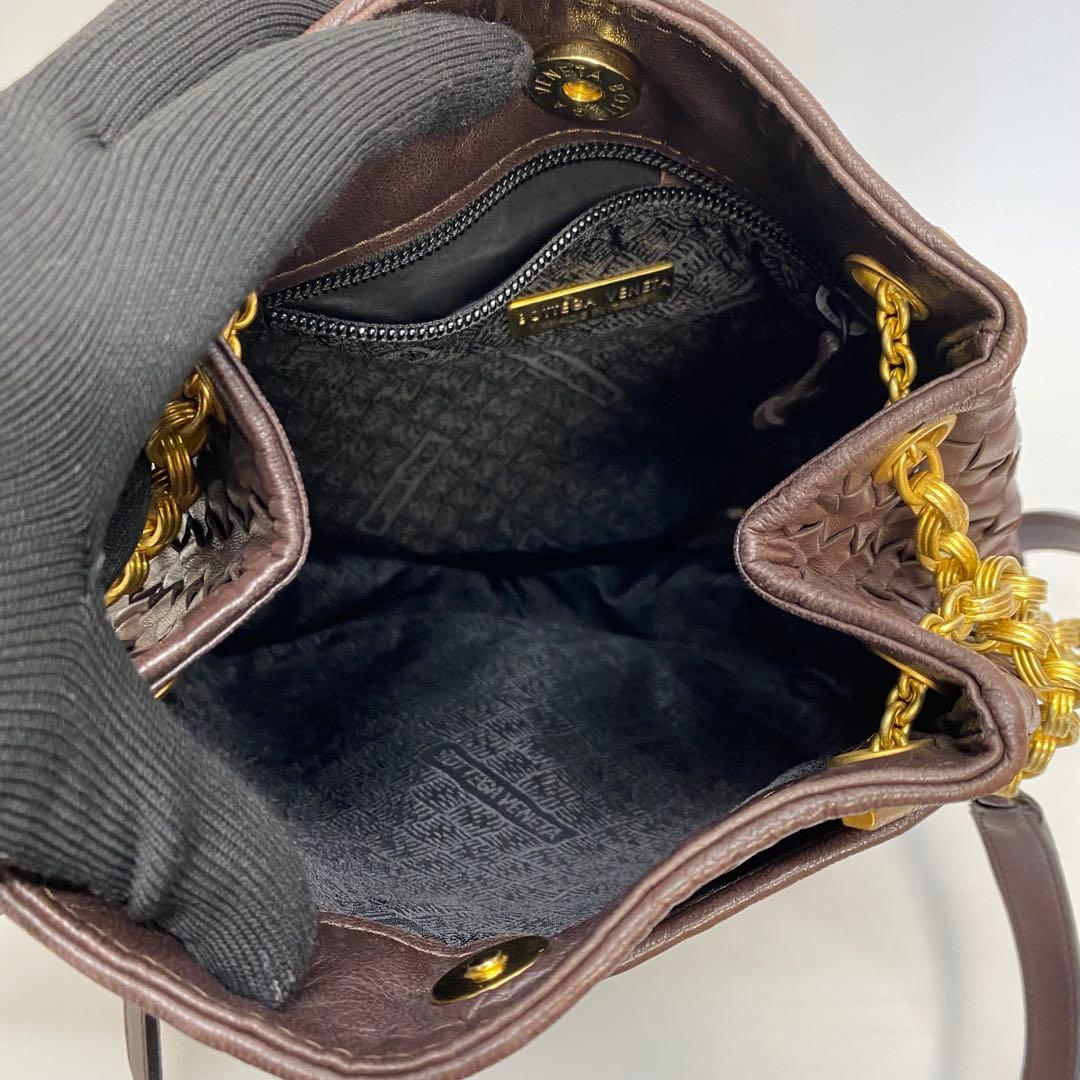 ボッテガヴェネタ ブラウン チェーンショルダーバッグ イントレチャート