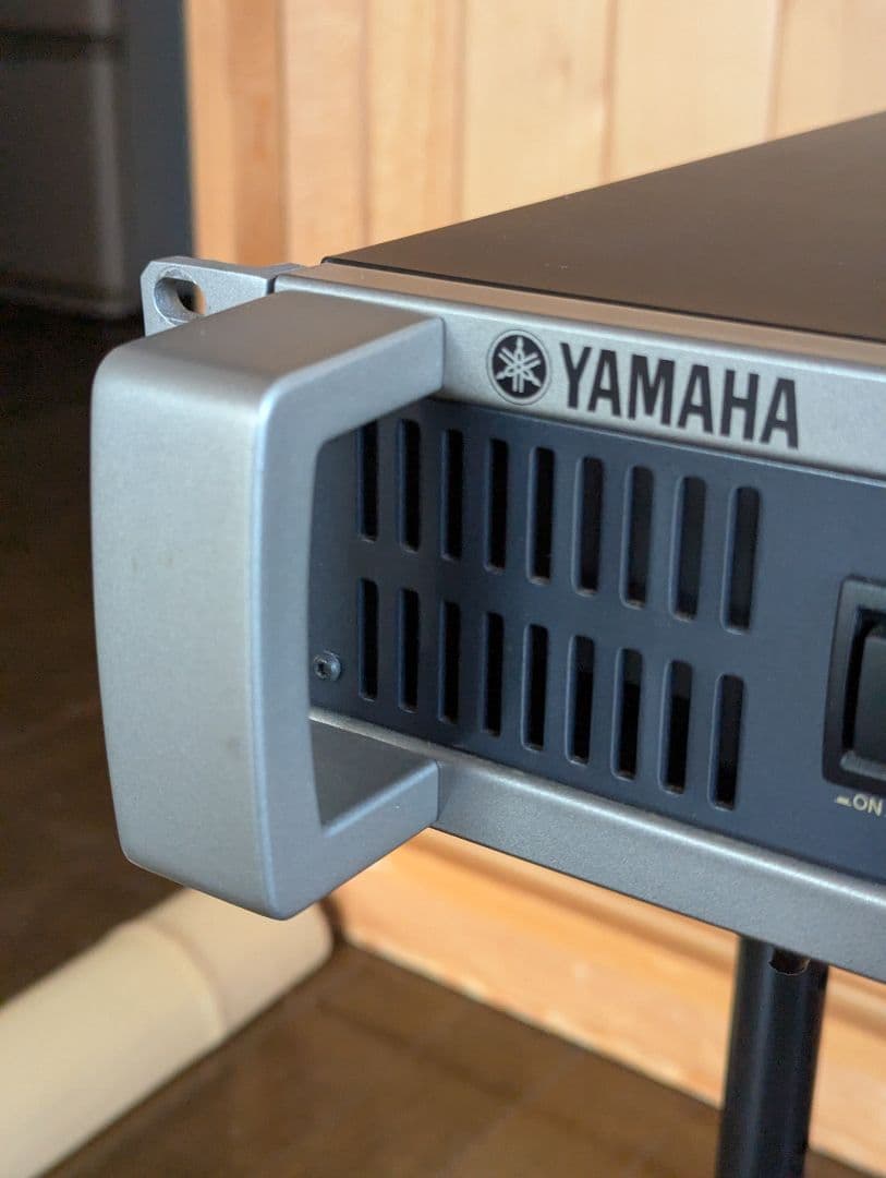 YAMAHA P1000S パワーアンプ　動作確認済み　価格改定