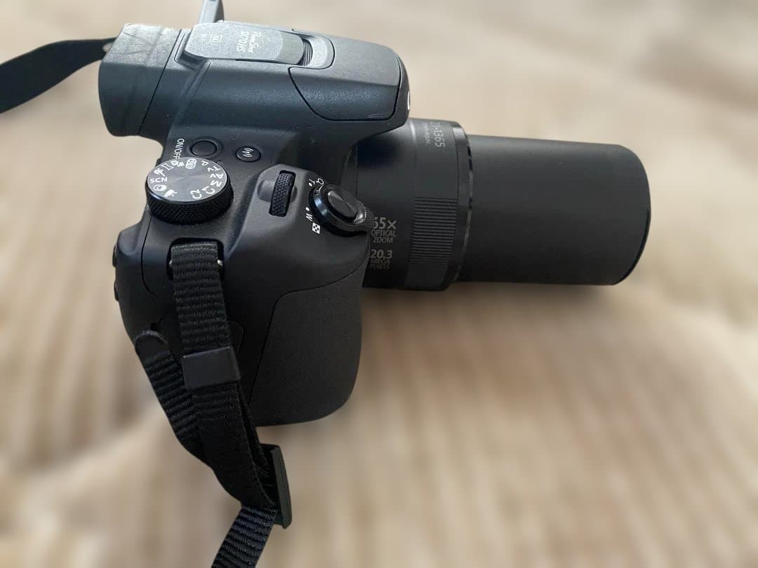 １月限定お試し値下げ!キャノン PowerShot SX70HS デジタルカメラ