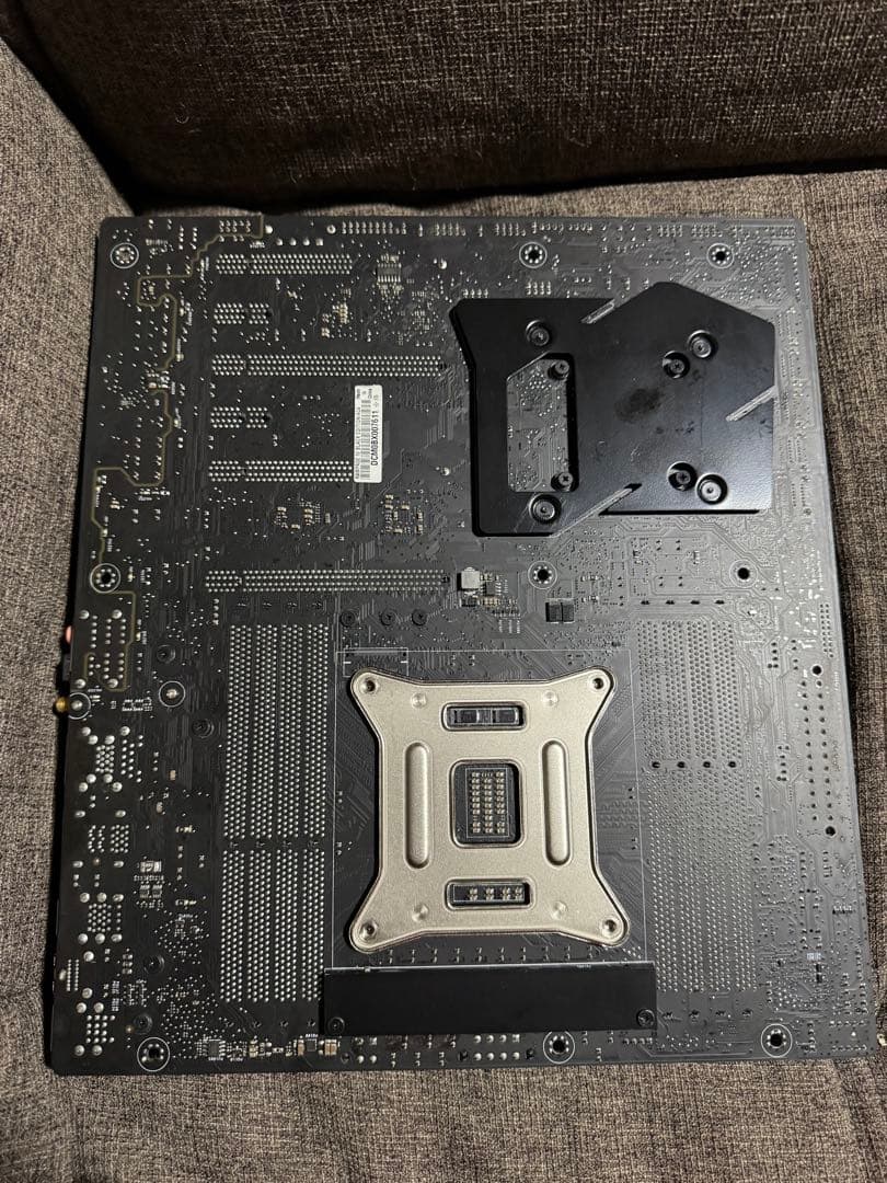 グラフィックボード・グラボ・ビデオカード ASUS RAMPAGE IV BLACK EDITION + GIGABYTE