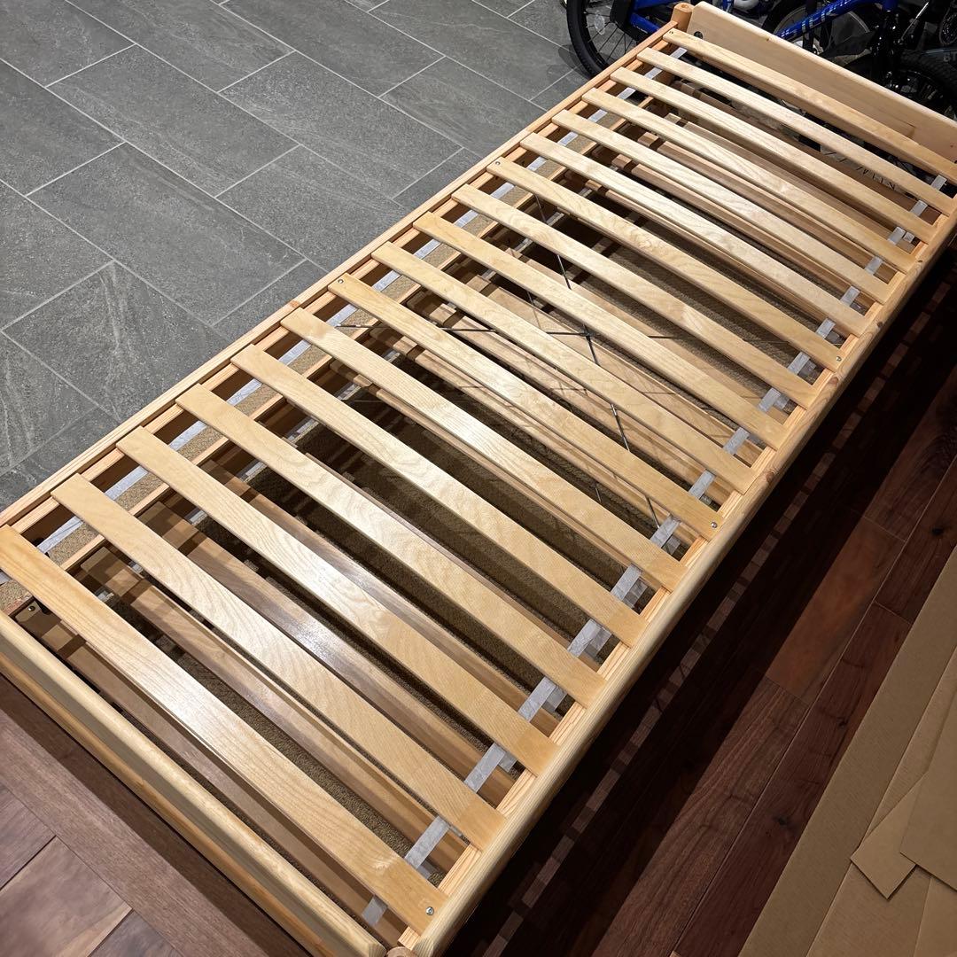 IKEA ウトーケル⭐︎セミシングル2台