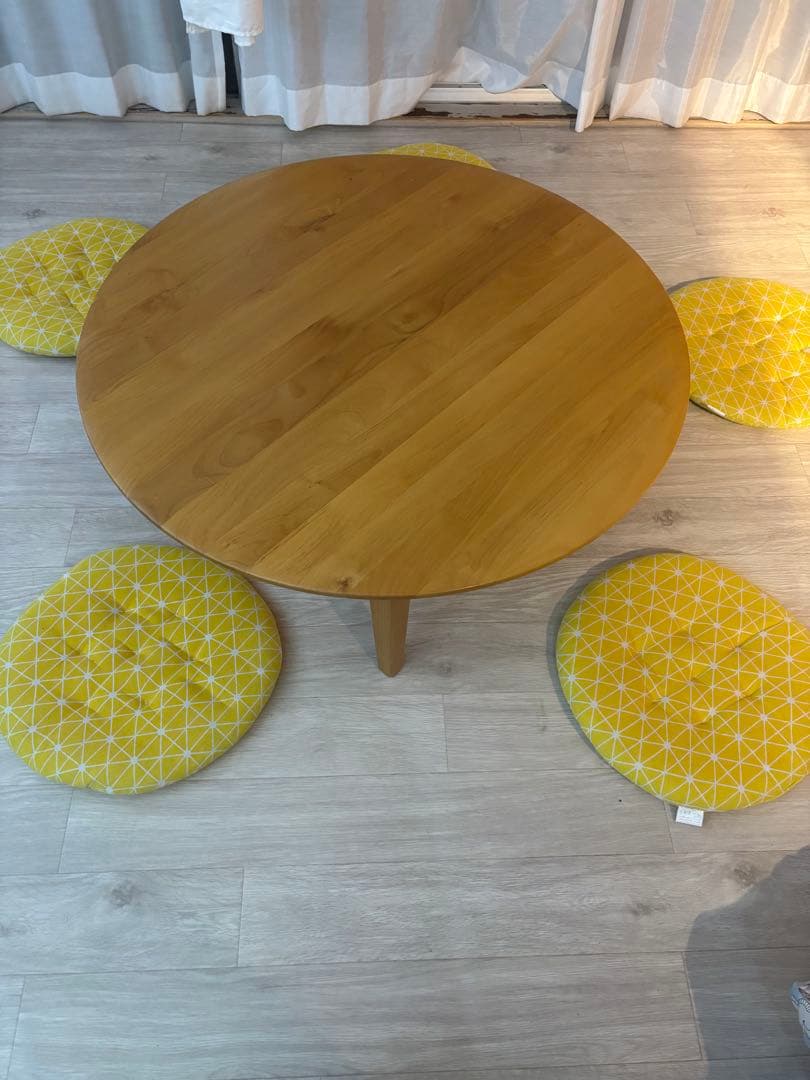 も*た様 【天然木】北欧風ラウンドローテーブル➕クッション5個