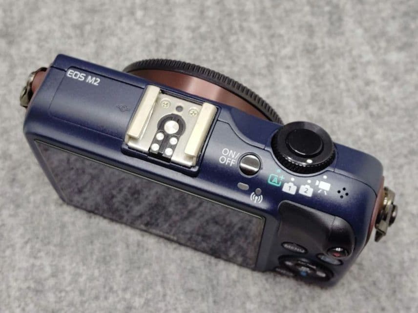 EOS M2 EF-M18-55レンズキット ベイブルー 希少