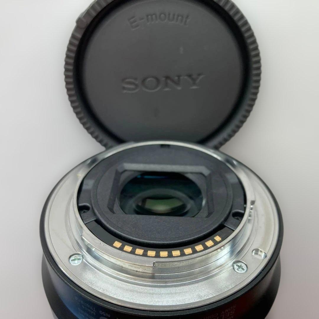 Sony αEマウント16-70mm F4 APS-C OSS
