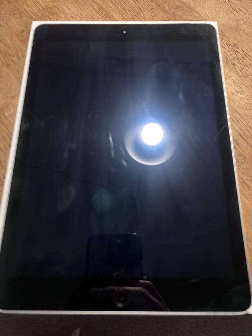 Apple iPad (第5世代) 128GB シルバー