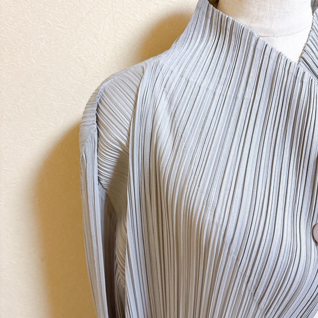 美品 プリーツプリーズ イッセイミヤケ ロングカーディガン サイズ3 グレー