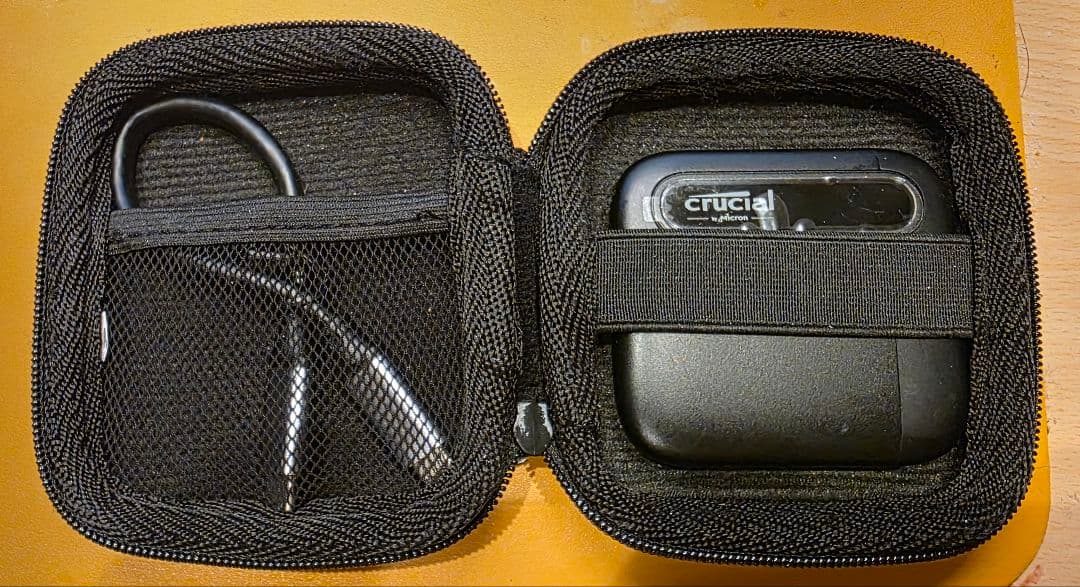 専用ケース付 4TB Crucial X6 ポータブルSSD PS5/Mac対応