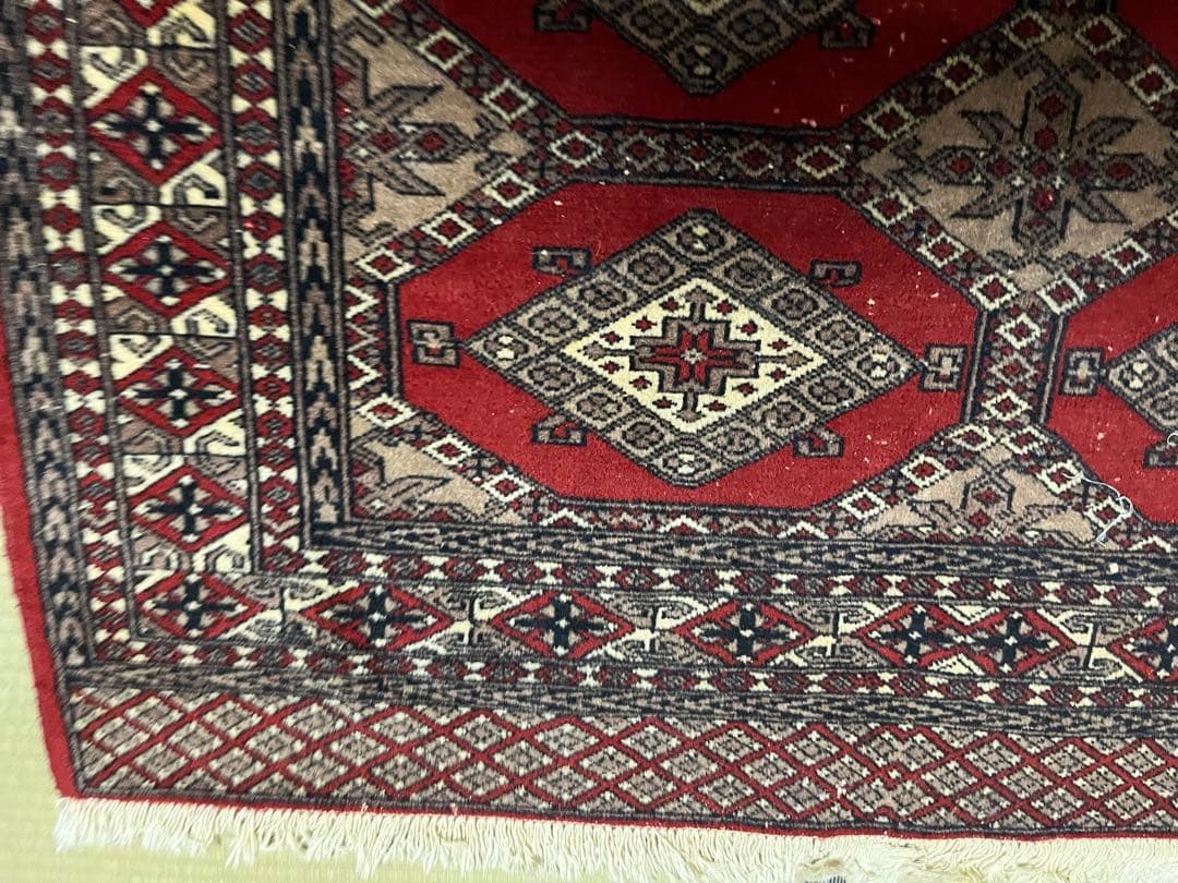 ビンテージイラン手織り絨毯ラホールバルーチ　ペルシャ絨毯182㌢✖️120㌢