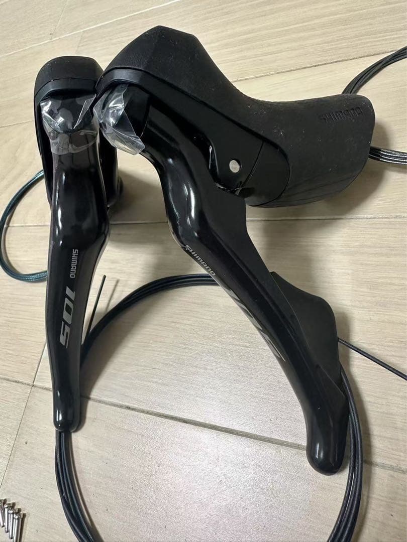SHIMANO シマノ　105 R7000 STI 11速 シフトレバーセット