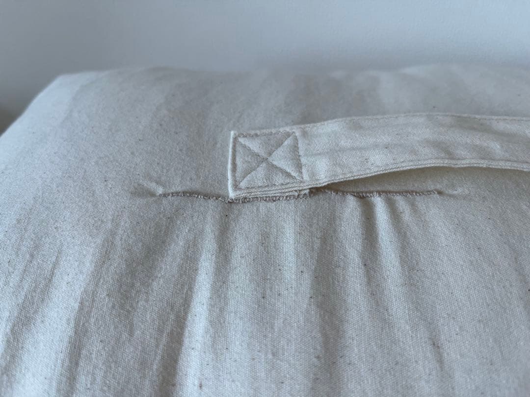 美品 グレー羽毛掛ふとん 一層式（立体キルトタイプ）／Ｑサイズ