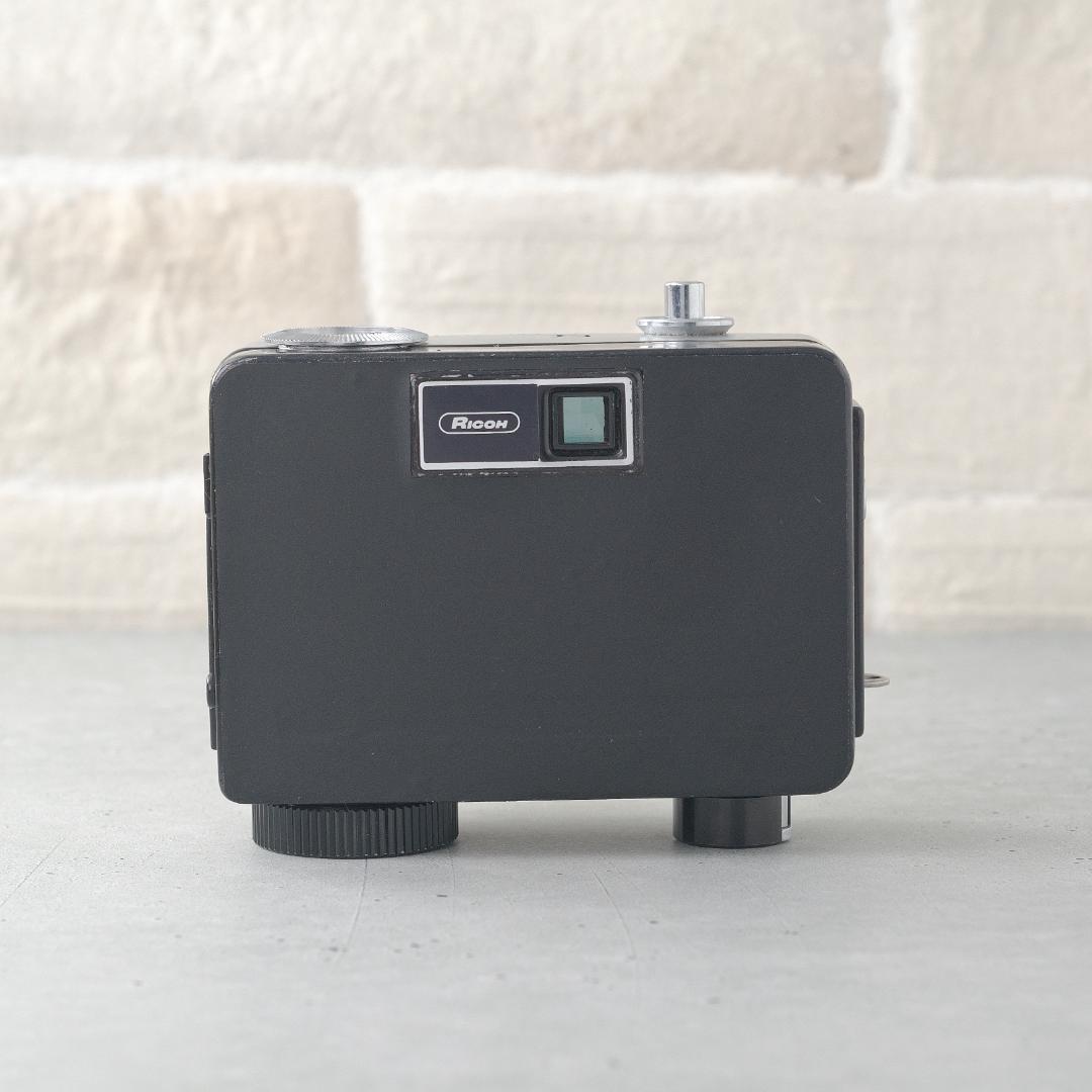 ✽AUTO　HALF　Ｅ✽ハーフカメラ✽リメイク✽リコー❀オートハーフ❀④