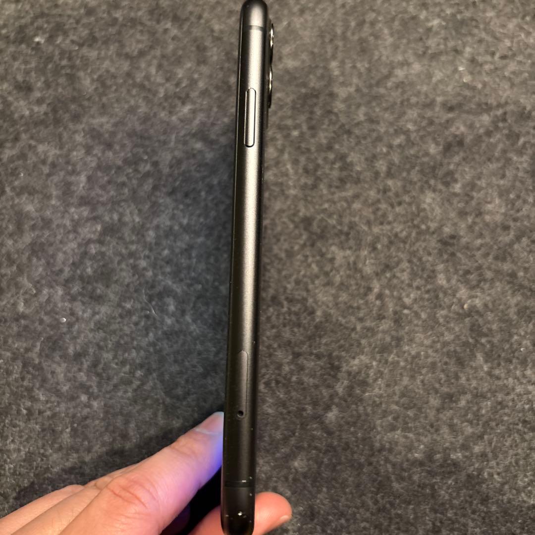 Apple iPhone 11 ブラック 本体　64g 箱無し