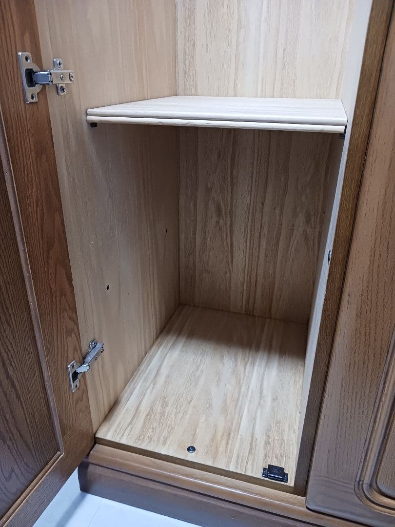 【美品】3ドア木製タンス ブラウン