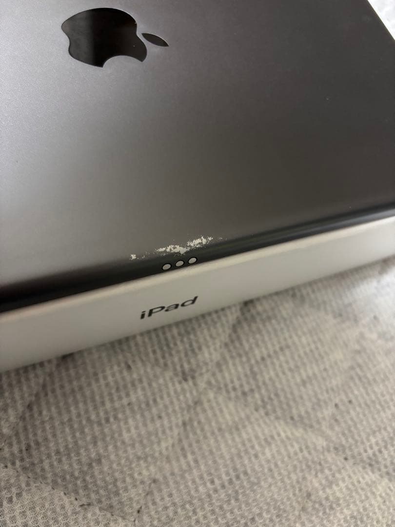 Apple iPad 第8世代 32GB スペースグレイ A2270