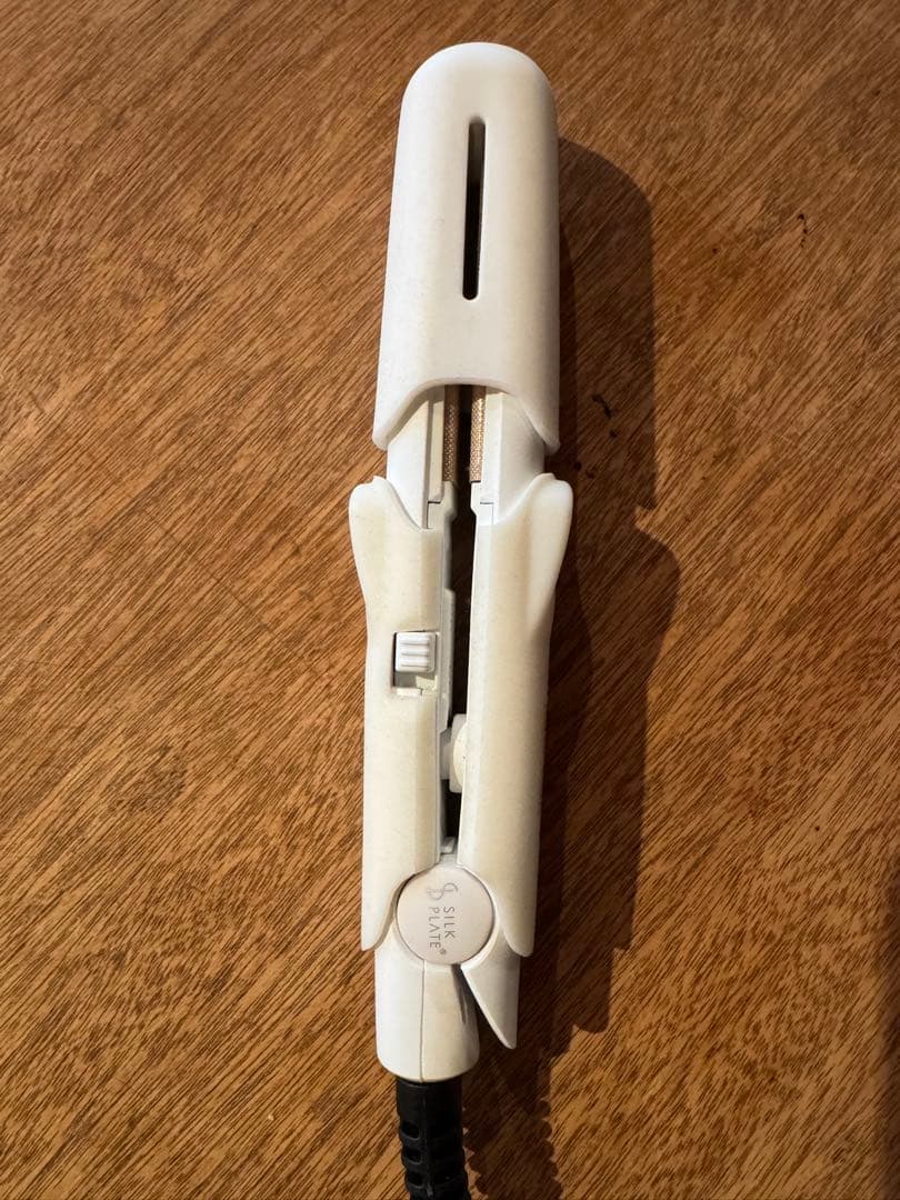 Panasonic イオニティ 絹女　シルクプレート　クレイツ　DAFNI