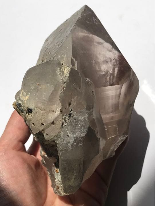 パキスタン　スカルドゥ　スモーキークォーツ