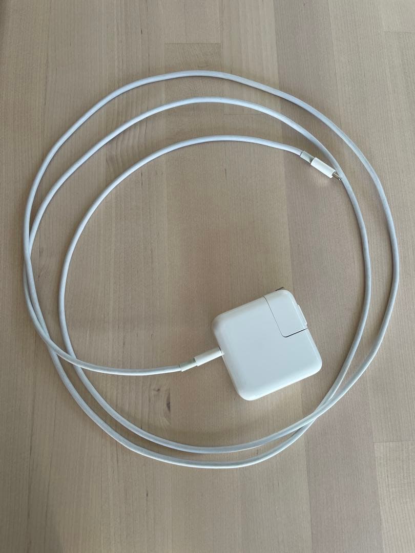 Apple MacBook Air ローズゴールド 13インチ　充電器付き