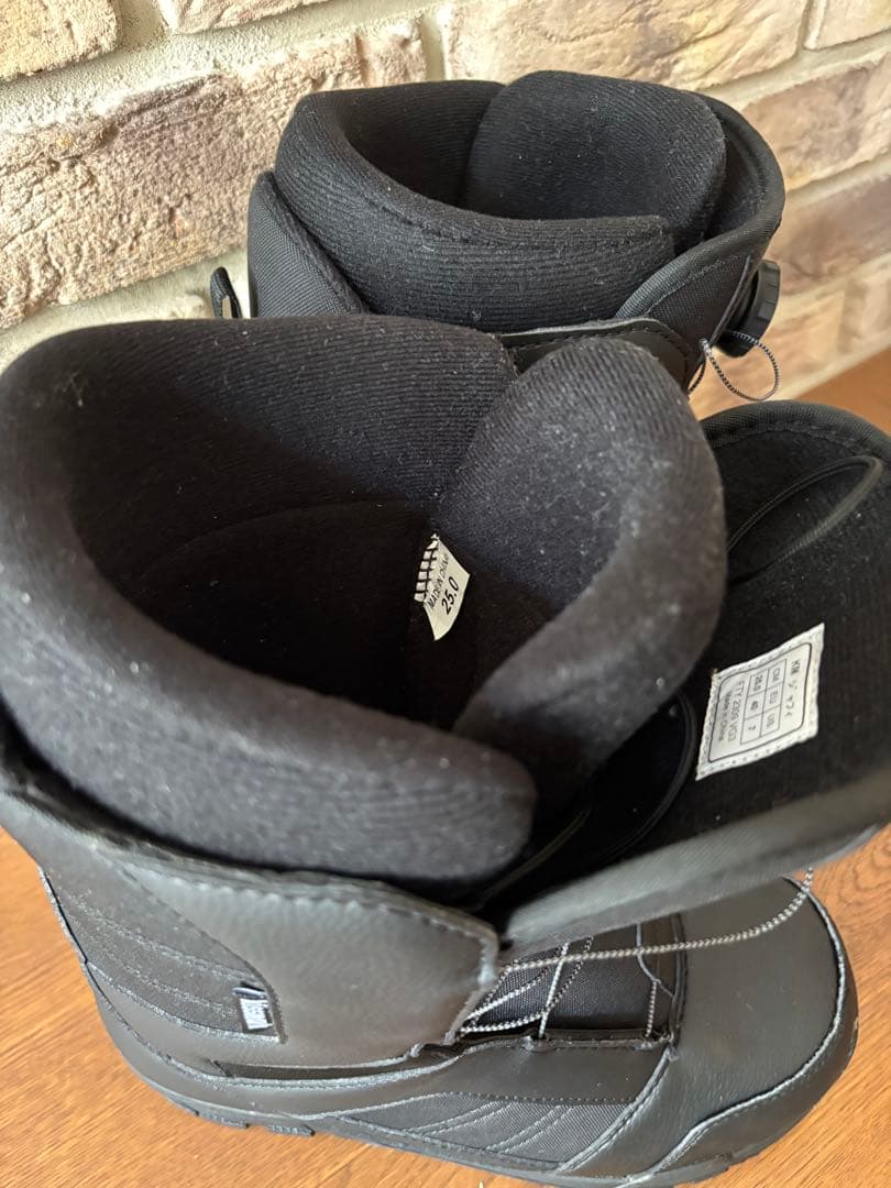 kissmarkスノーボードブーツ ブラック25㎝