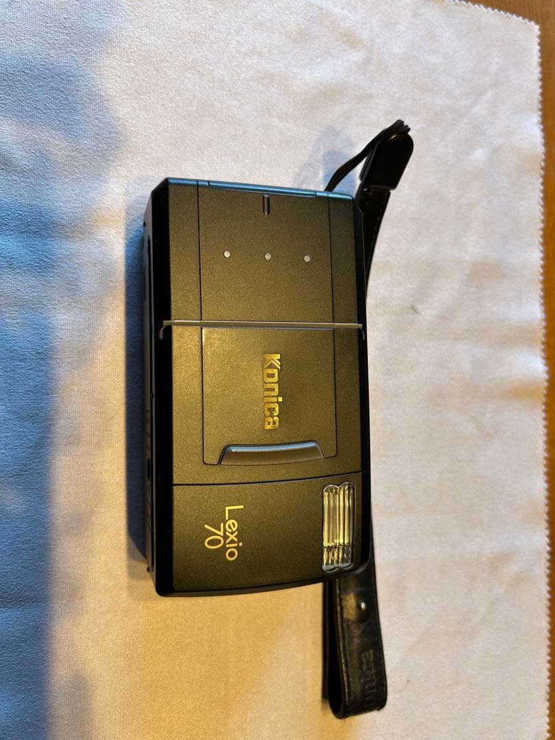 Konica Lexio 70 コンパクトカメラ　革製ケース付き