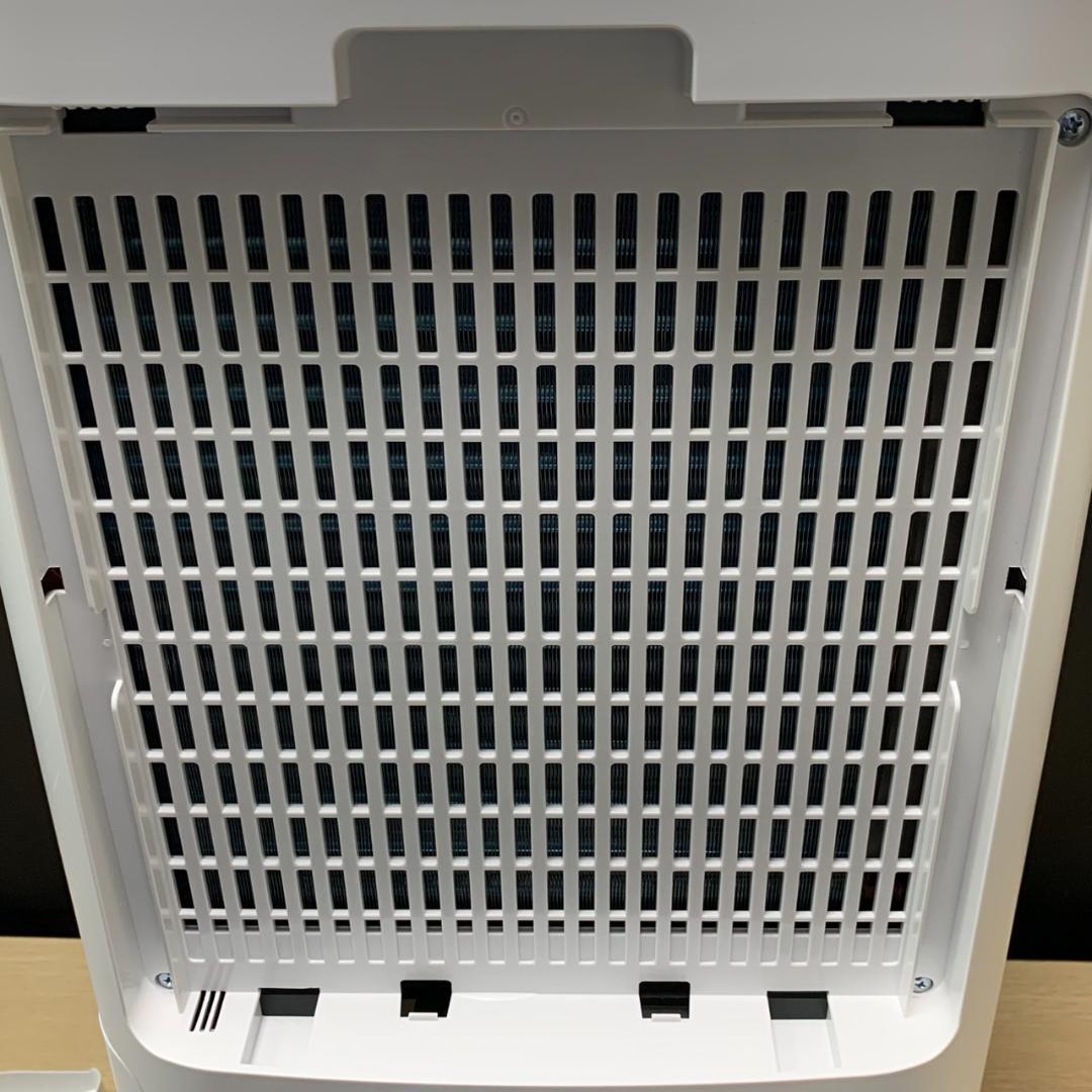 ★シャープ　衣類乾燥除湿器　プラズマクラスター　CV-R180　2024年製