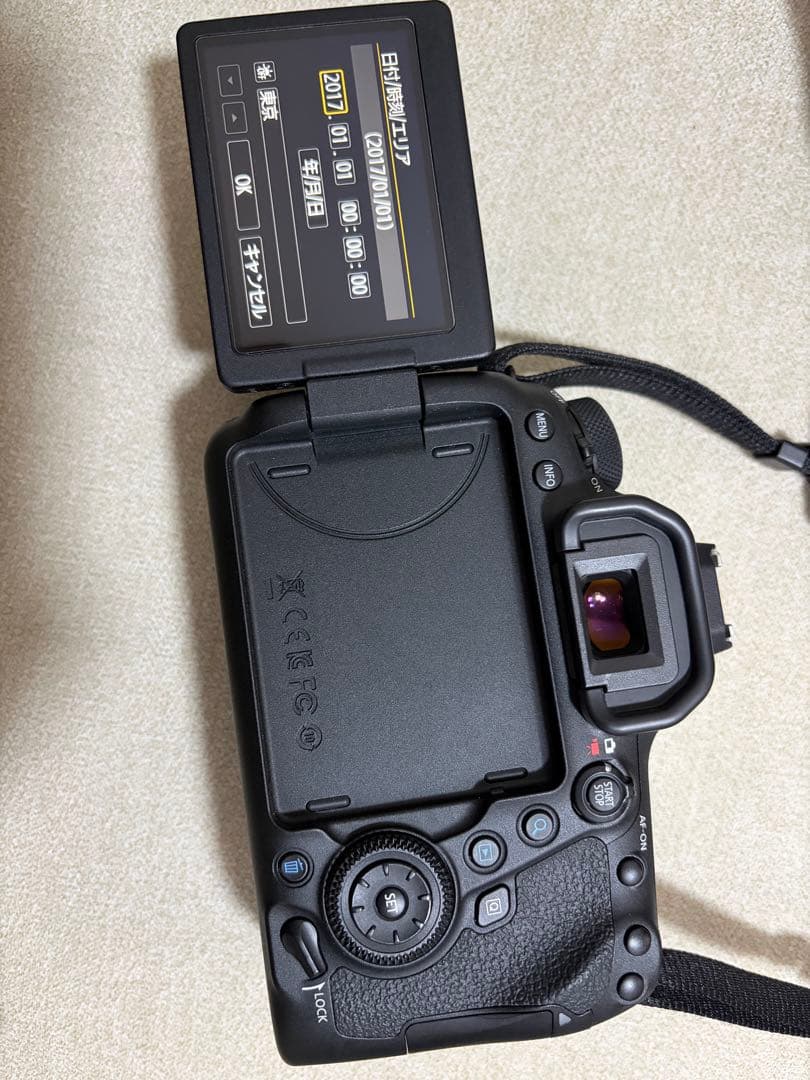 【値下しました】Canon EOS 6D Mark II 【一眼レフ基礎セット】