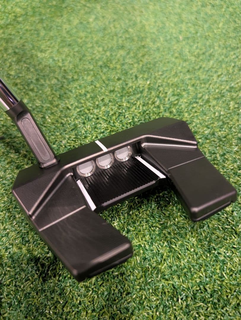 【限定モデル】2025 PHANTOM BLACK 5.5 パター 33インチ