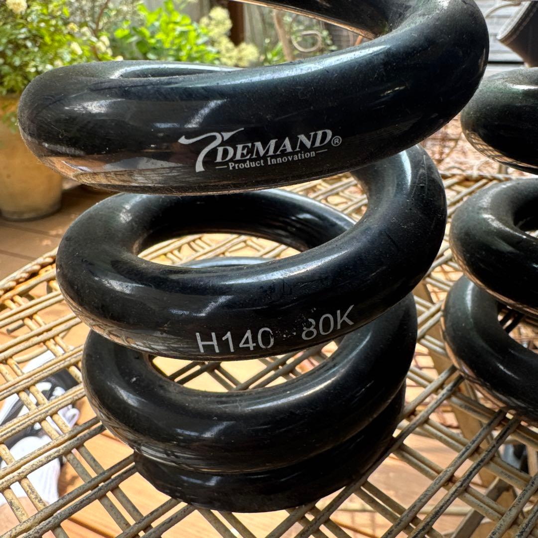 T-DEMAND バネ id63