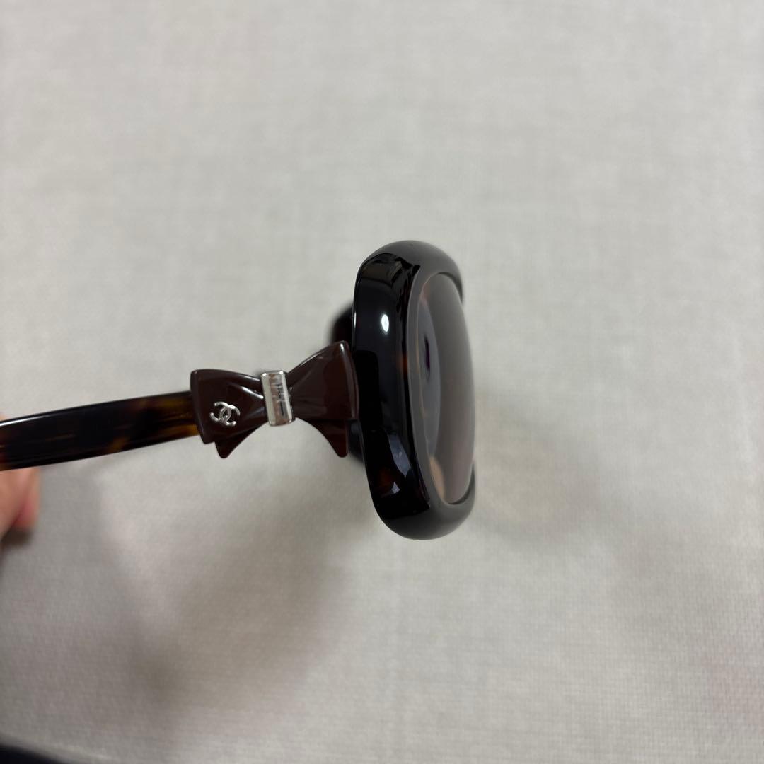 CHANELブラウン オーバーサイズ サングラス