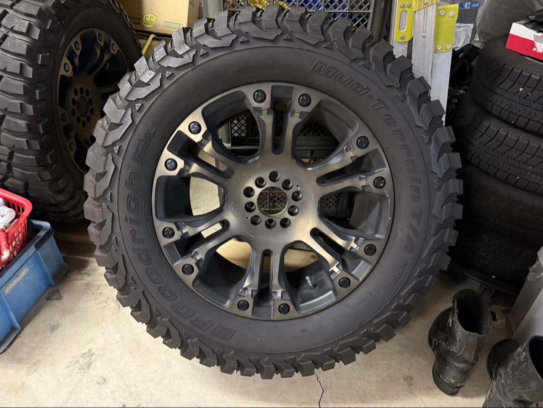 ラングラー20インチタイヤホイール4本セット