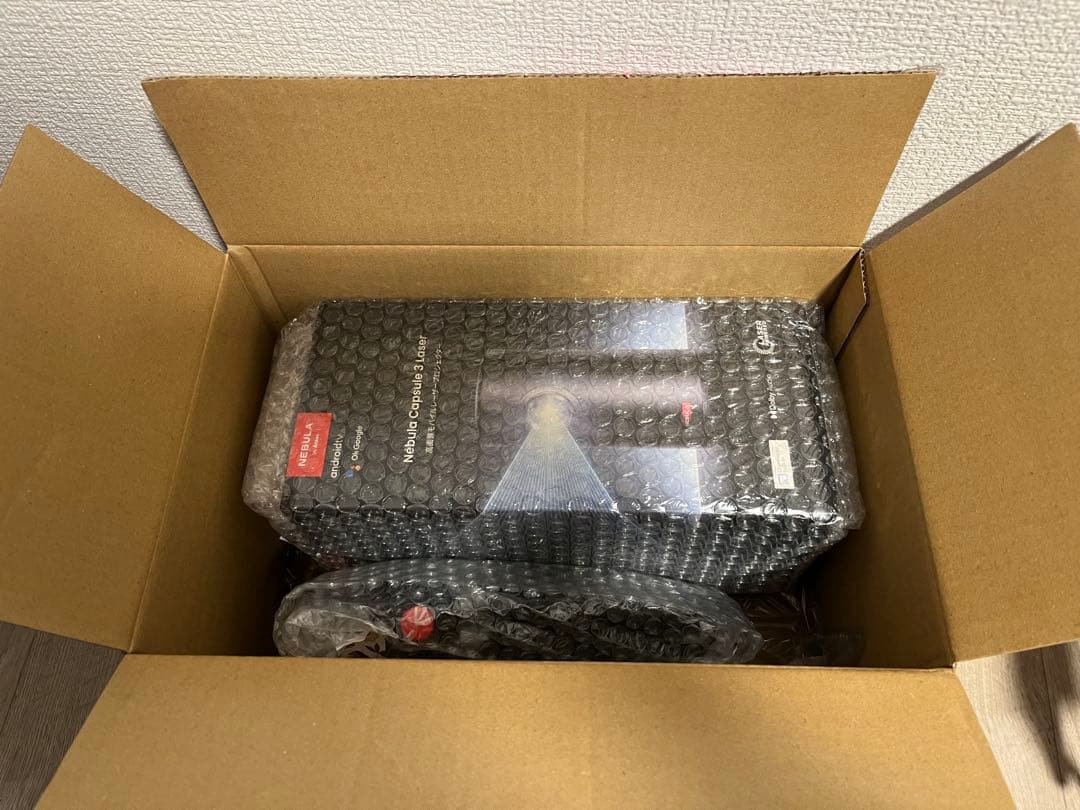 Nebula Capsule 3 Laser ＋　三脚（おまけ）