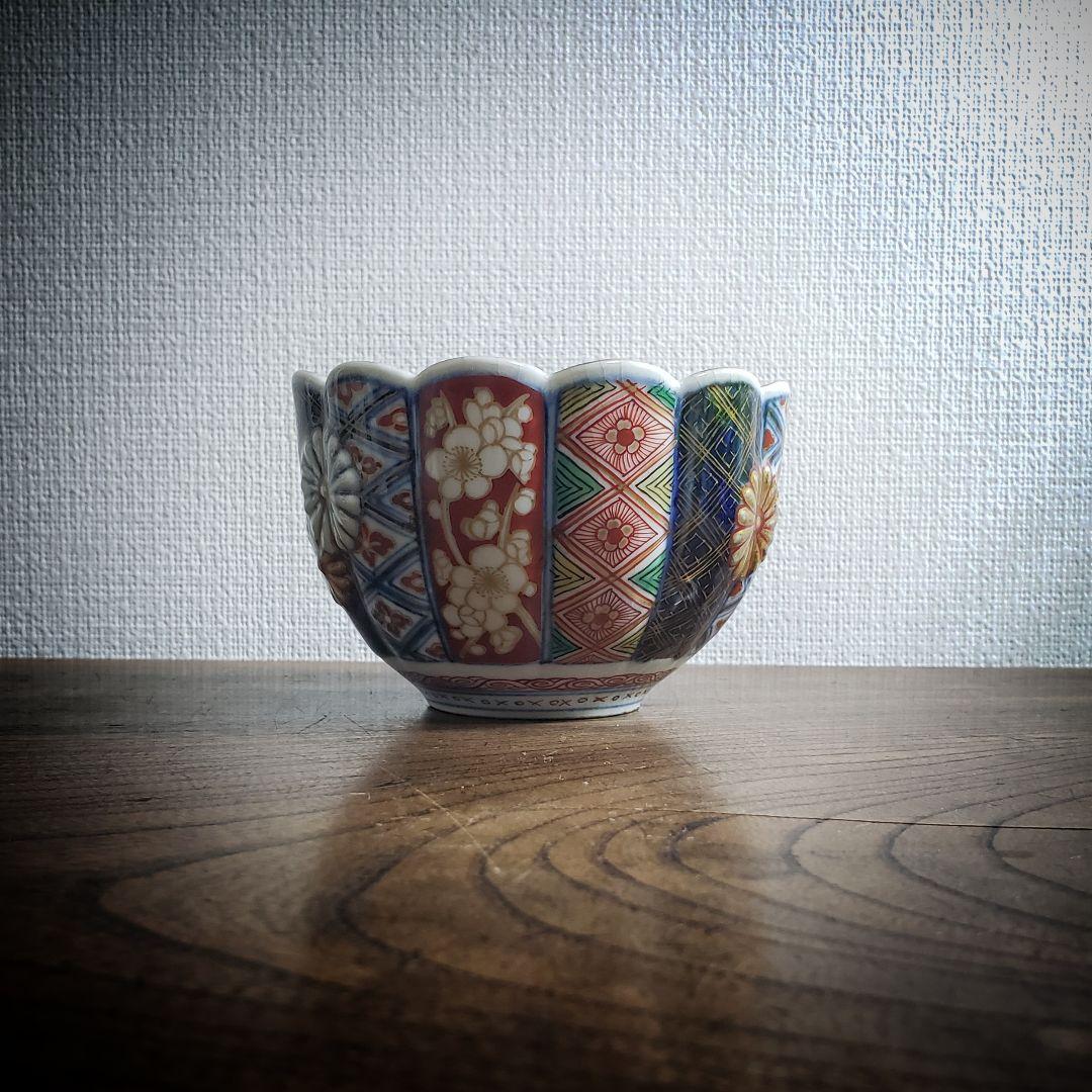 古伊万里 奇玉宝鼎之珍 金彩色絵 花草文 輪花　向付　菊　大聖寺伊万里　ニュウ