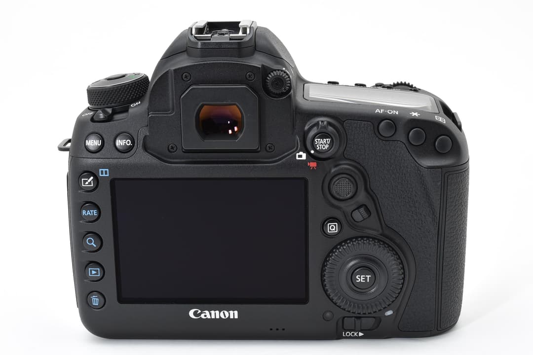 ■ほぼ新品■ キヤノン EOS 5D Mark IV #C621