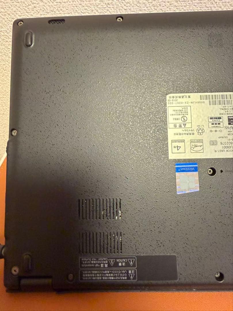 美品Fujitsu U937/R i5-7300u 8G-256G 07