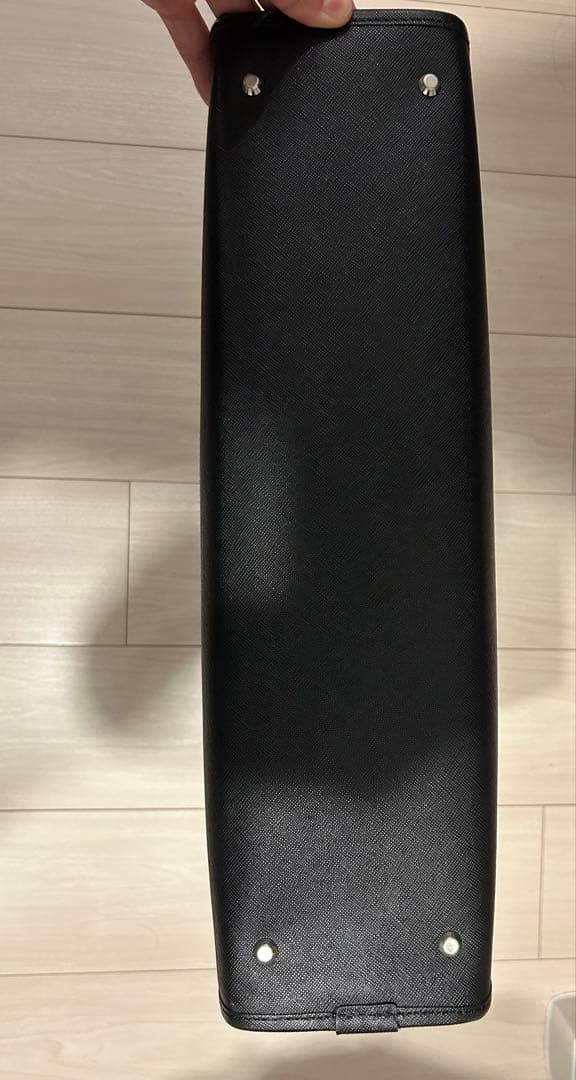 UNITED ARROWS ブラックレザービジネスバッグ