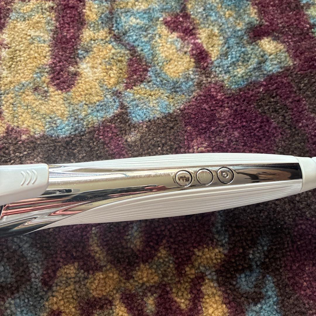 ⭐︎chiになります。 ReFa カールヘアアイロン　32mm