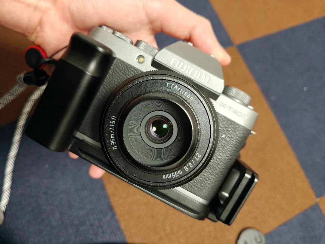 FujifilmX-T200+TTArtisan27mmf/2.8AFセット