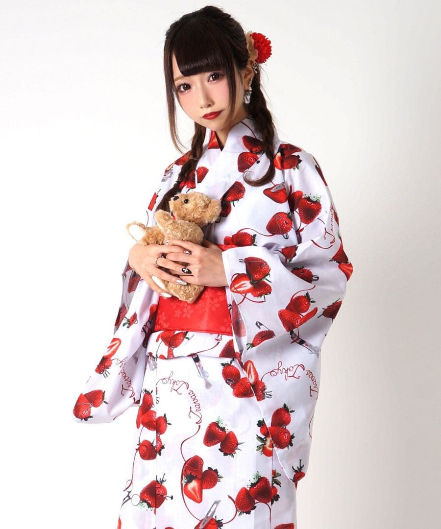 TRAVAS TOKYO ストロベリー　浴衣　Amilige ミルクボーイ